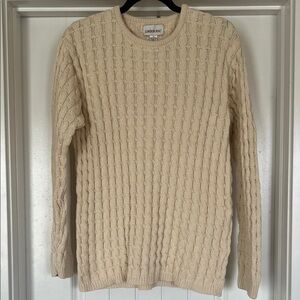 Vintage 90s London Fog Women's cream Cable Knit Sweater